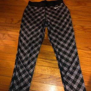 Nike leggings